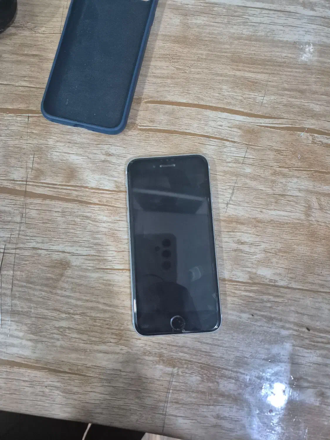 ایفون se2020|موبایل|سامان, |دیوار