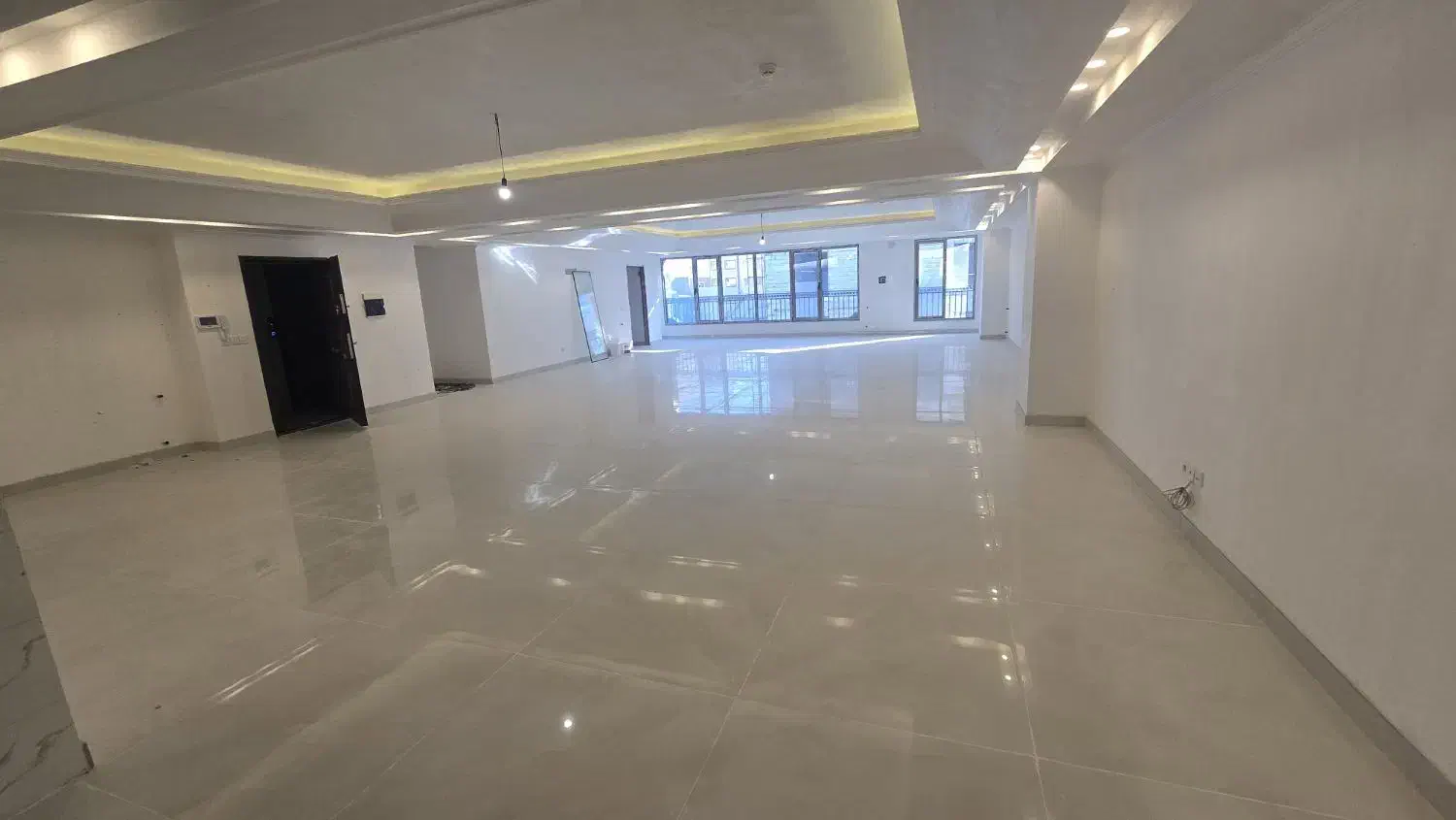 کلید نخورده کوی ایتالیایی منظریه ۳۲۴ متر|فروش آپارتمان|تبریز, |دیوار