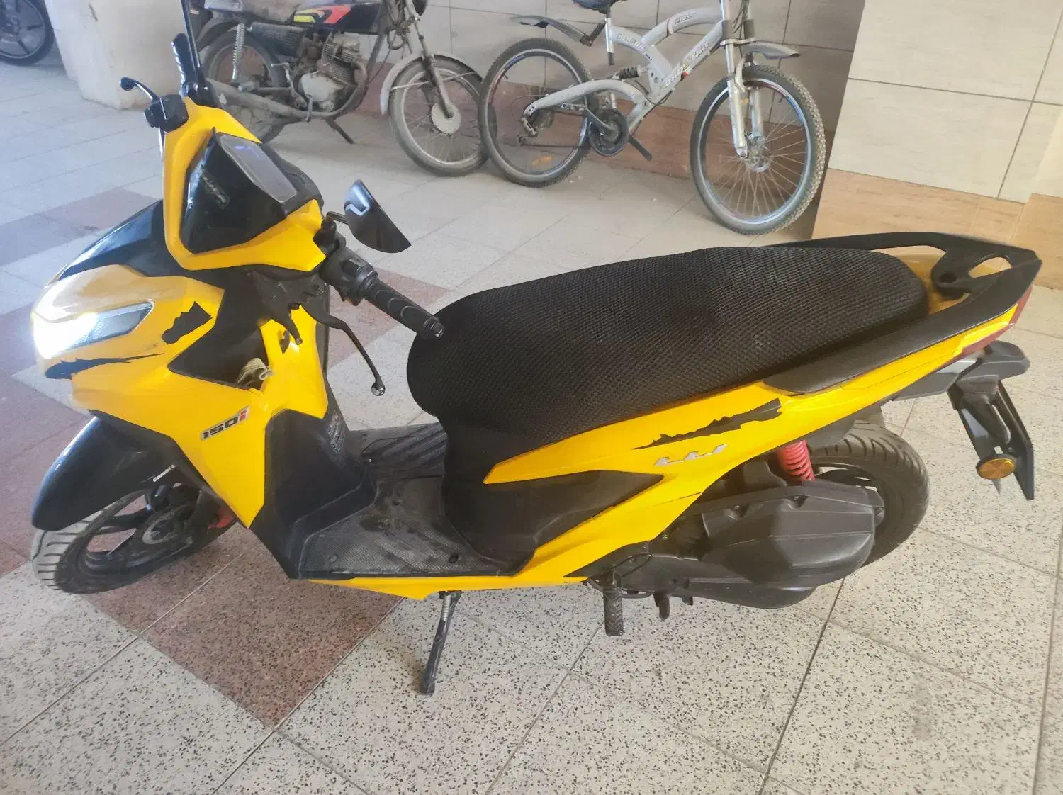 موتور کلیک کبیر 1401 اقساطی فوری|موتورسیکلت|اصفهان, کوی میلاد|دیوار