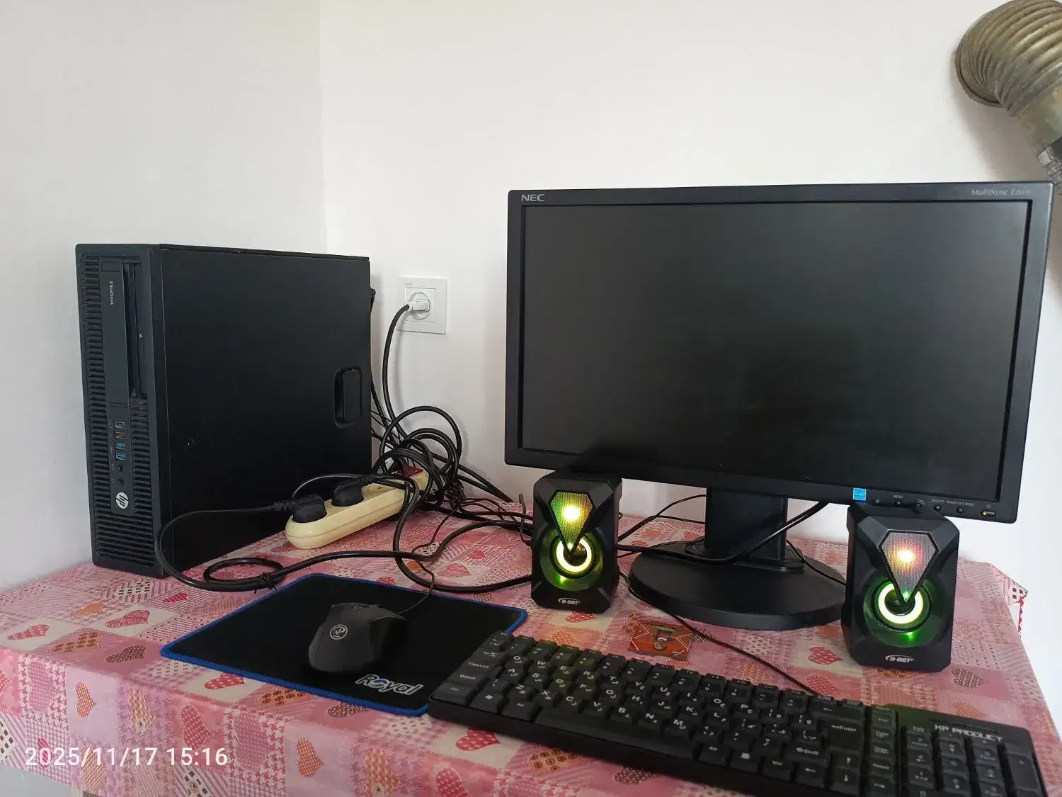 فروش مانیتور و مینی کیس|رایانه رومیزی|همدان, |دیوار