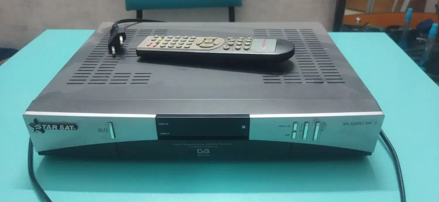 گیرنده دیجیتال|صوتی و تصویری|شاهین‌شهر, عطار|دیوار