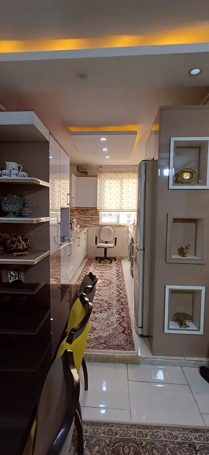 اجاره ی واحد ۷۵ متری