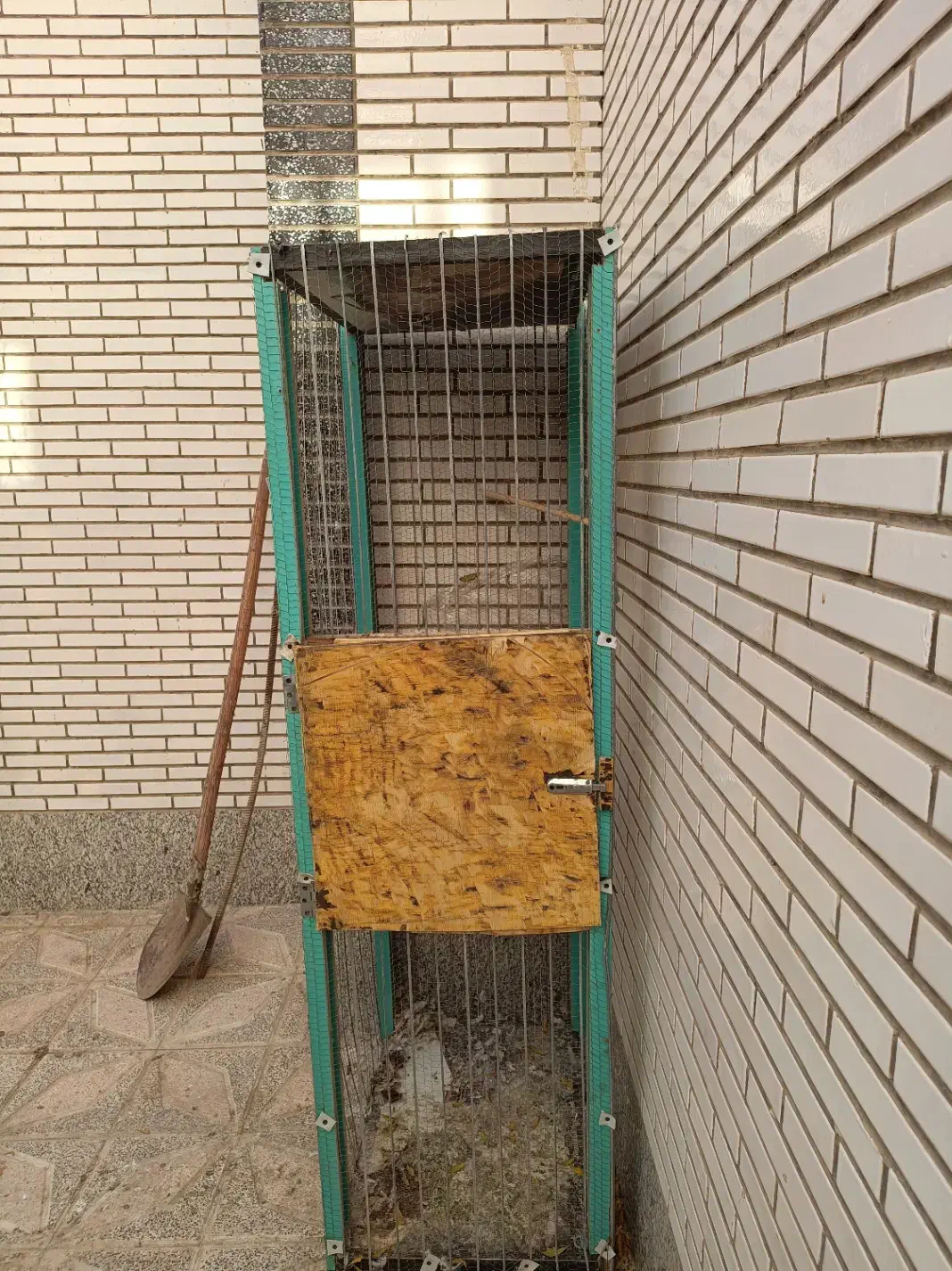 قفس کبوتر|لوازم جانبی حیوانات|فلاورجان, |دیوار