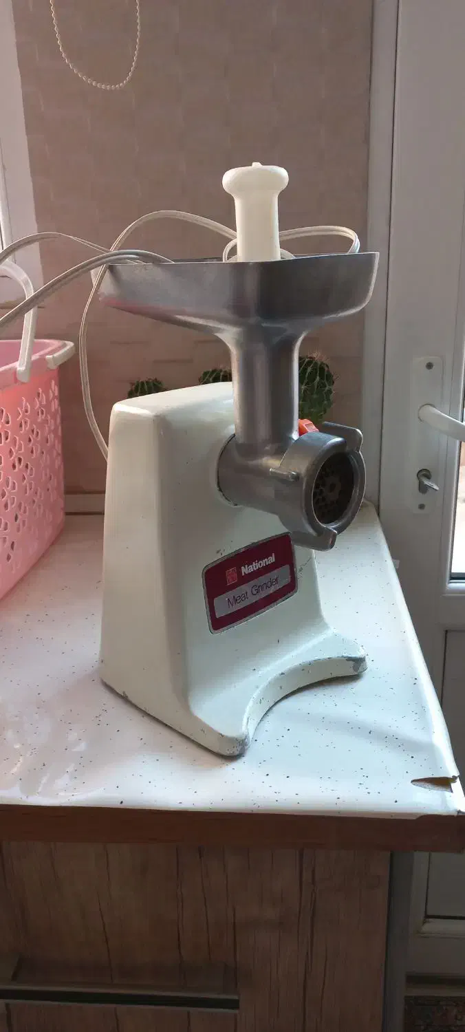 چرخ گوشت|خردکن، آسیاب، غذاساز|اراک, |دیوار