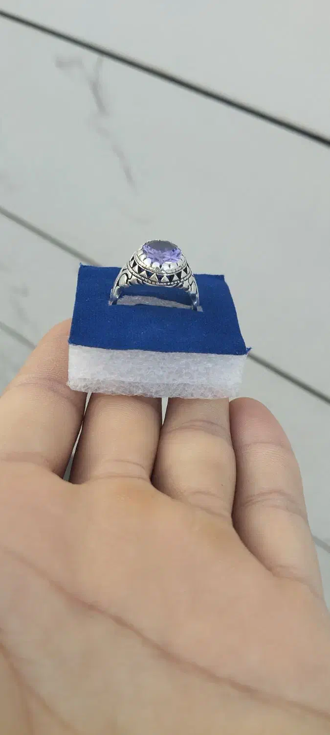 ‌انگشتر|جواهرات|کبودرآهنگ, |دیوار