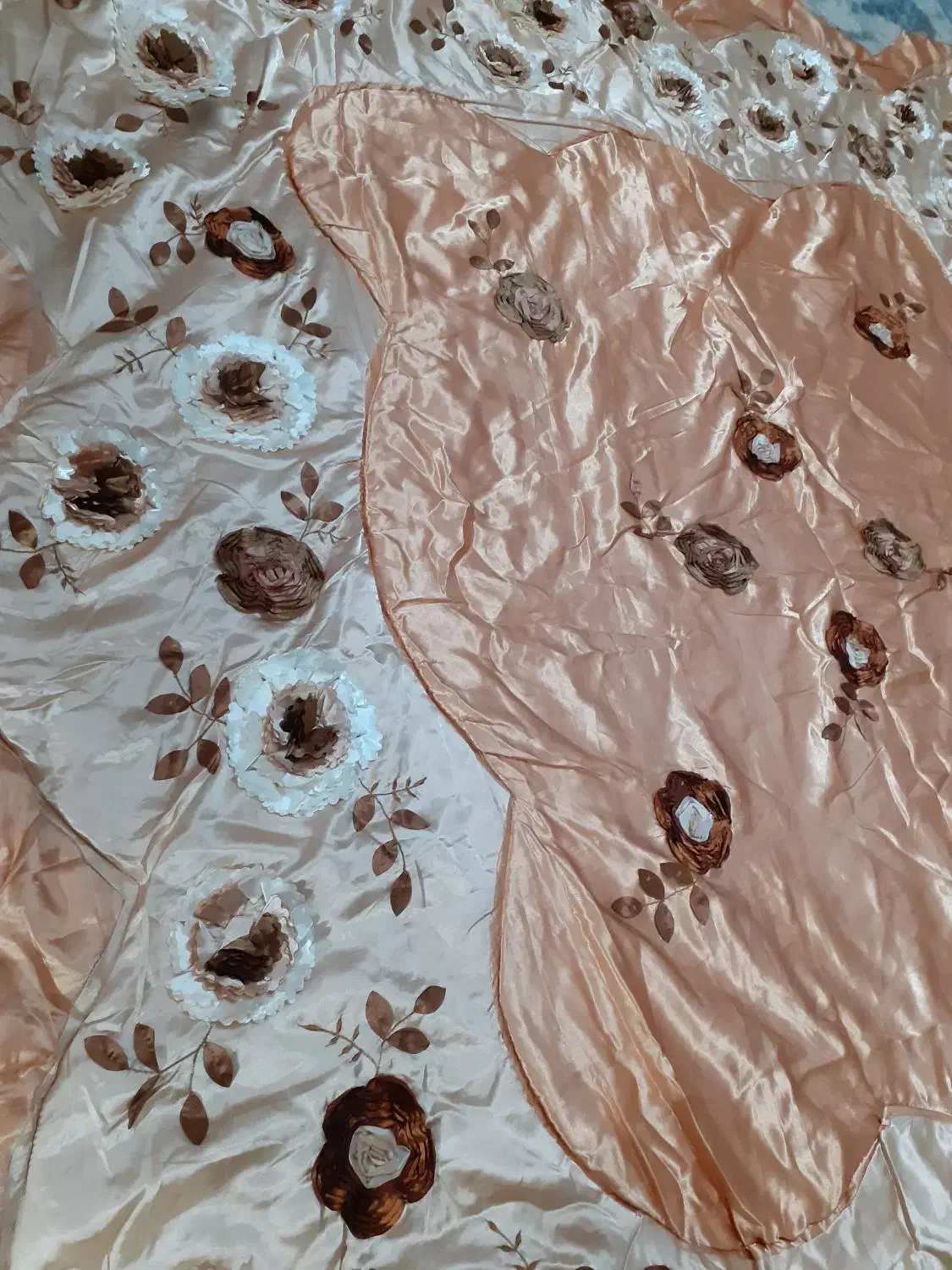 سلام رو تختی دو نفره کاملن نو با دو عدد رو بالشتی|سرویس روتختی|محمدشهر, محمدشهر|دیوار