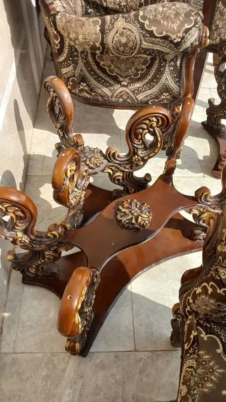 مبل کلاسیک چوفا|مبلمان خانگی و میز عسلی|یزد, |دیوار