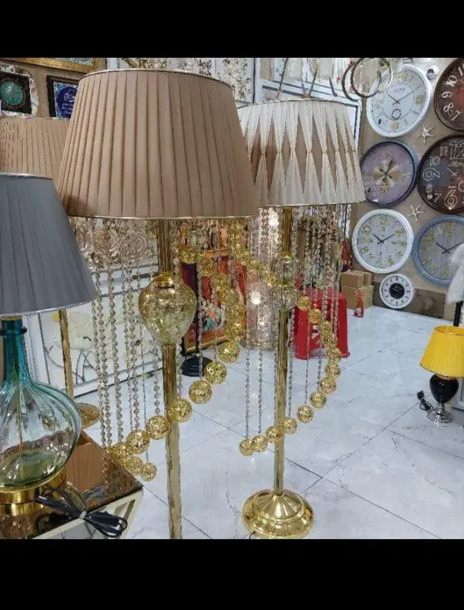 اباژور رومیزی شیری|چراغ خواب و آباژور|خرمآباد, |دیوار