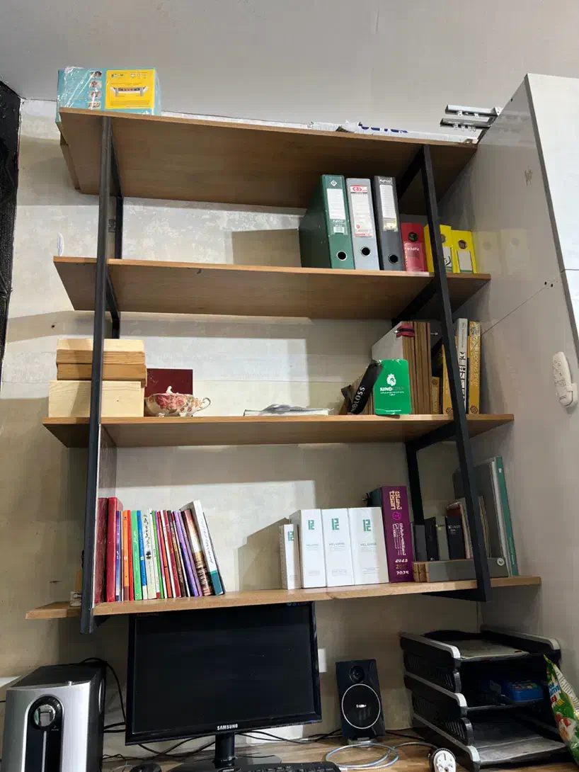 کتابخانه چوب و فلز مدرن|کتابخانه، شلف، قفسه‌های دیواری|صدرا-فارس, فاز ۱|دیوار