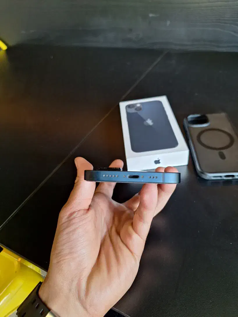 Iphone 13 normal 128 مشابه نو باتری ۹۸|موبایل|تهران, استخر|دیوار