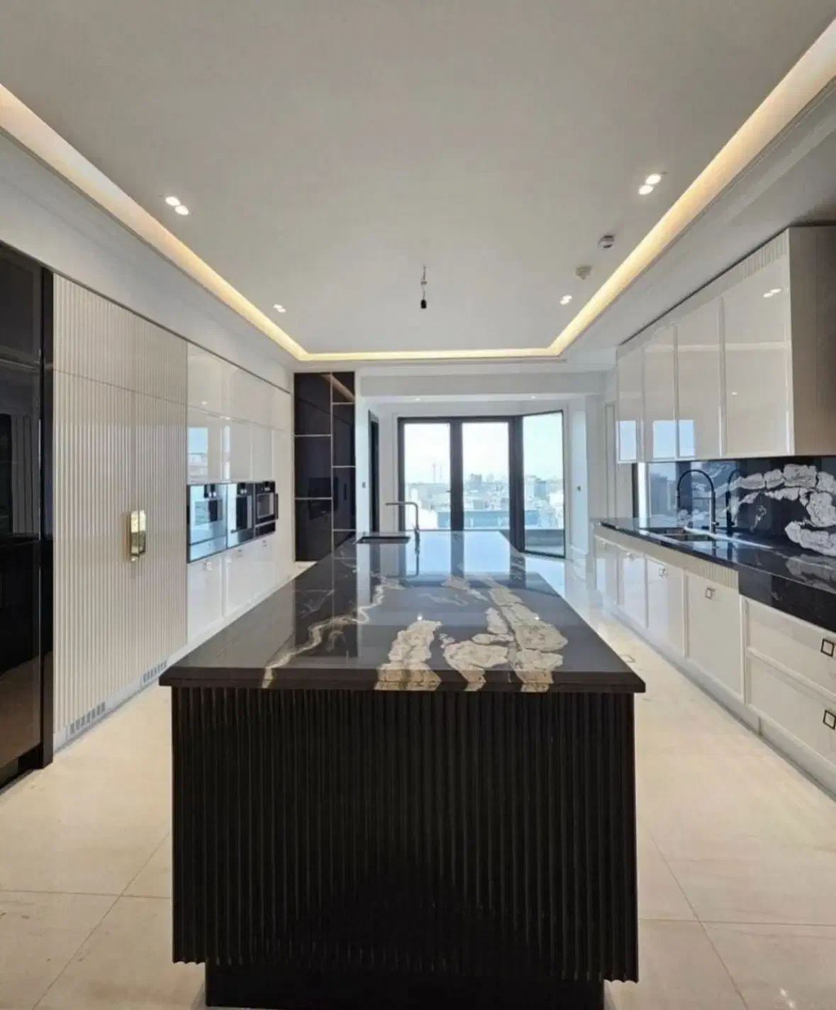 پیش فروش آپارتمان۱۴۰متری۳خواب/صمدیه لباف/تک واحدی|فروش آپارتمان|بجنورد, |دیوار