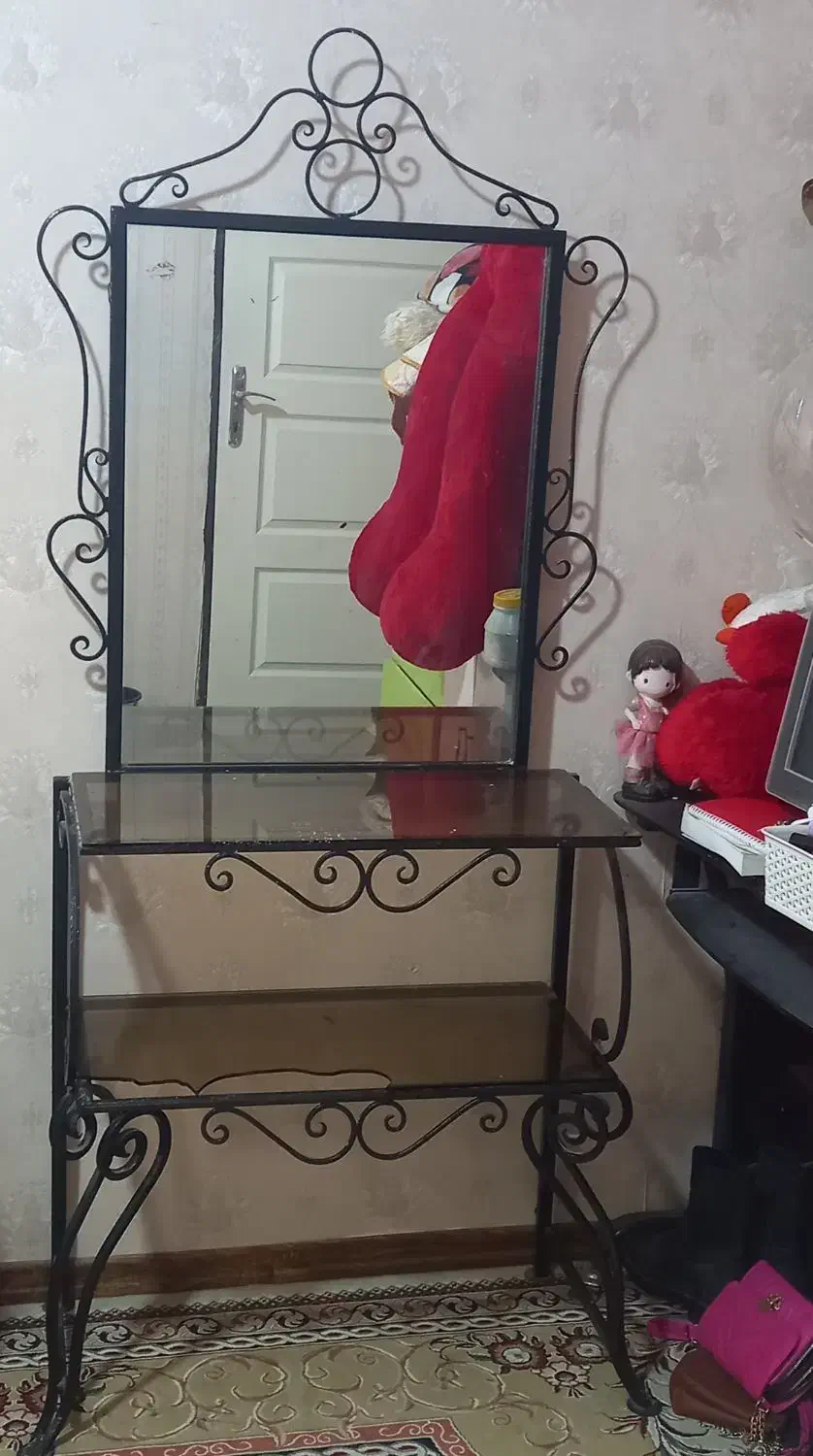 میز آینه|مبلمان خانگی و میز عسلی|بندر ماهشهر, |دیوار