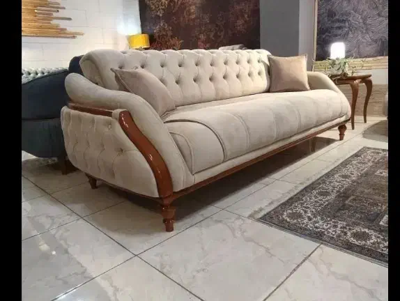 مبل مبلمان راحتی سلطنتی کلاسیک تولیدی|مبلمان خانگی و میز عسلی|قم, شهید صیاد شیرازی|دیوار