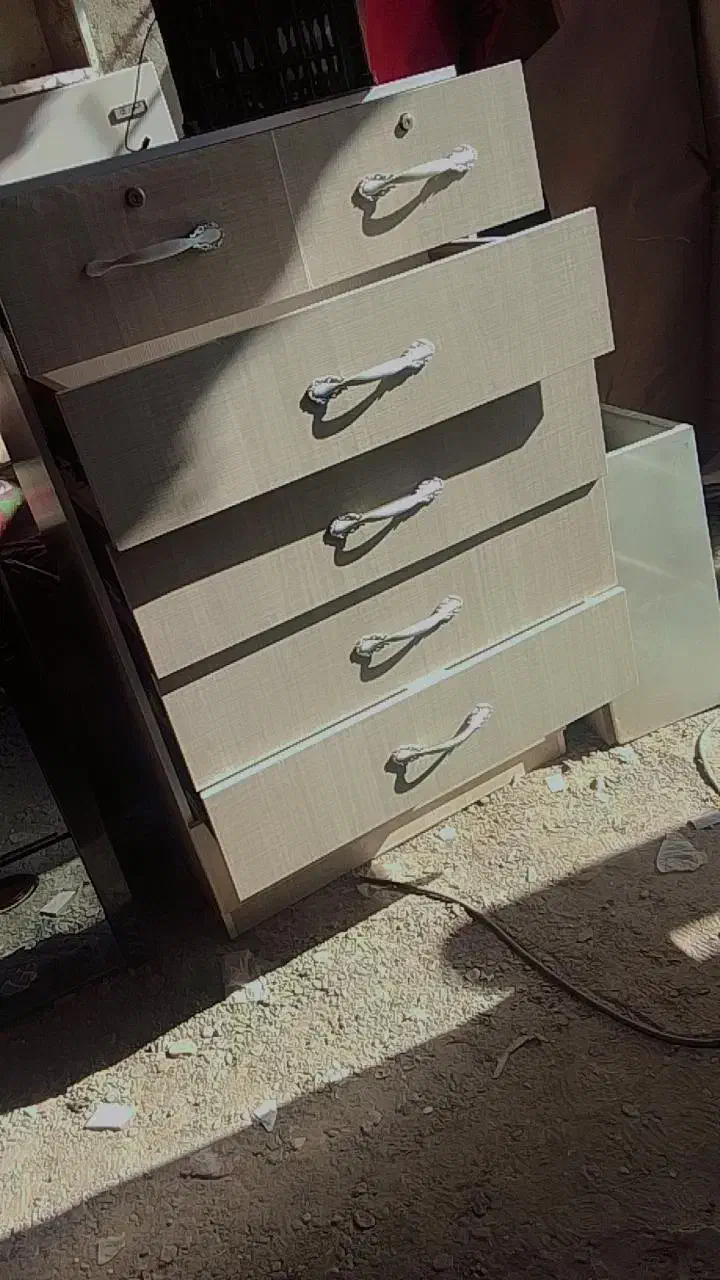 انواع دراور ها و کمدلباس بزرگ و جادار سمساری کوهکن|جاکفشی، کمد، دراور|زابل, |دیوار