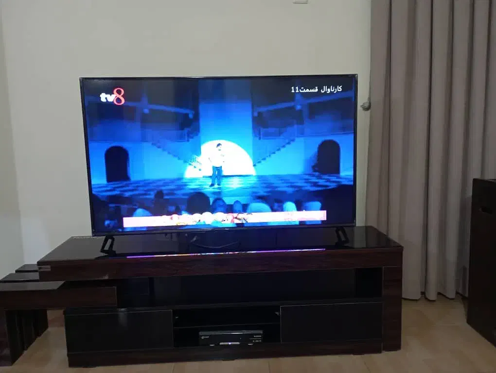 تلویزیون هوشمند ۵۵ اینچ|تلویزیون و پروژکتور|گنبد کاووس, |دیوار