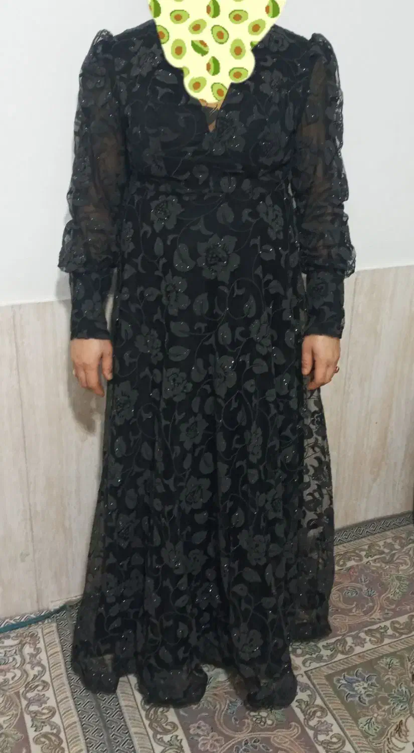 لباس مجلسی|لباس|مشهد, طبرسی شمالی|دیوار