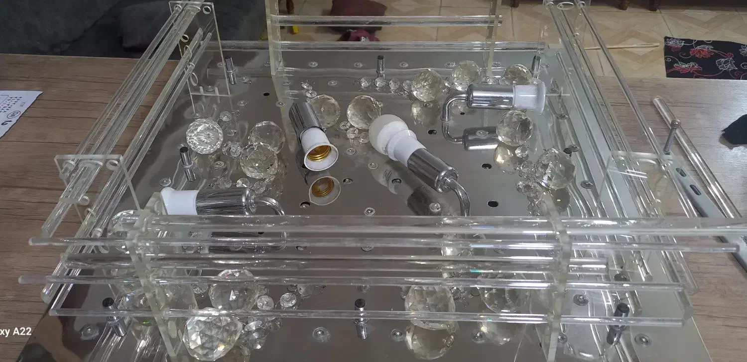 لوستر|لوستر و چراغ آویز|اسلام‌شهر, شهرک قائمیه|دیوار