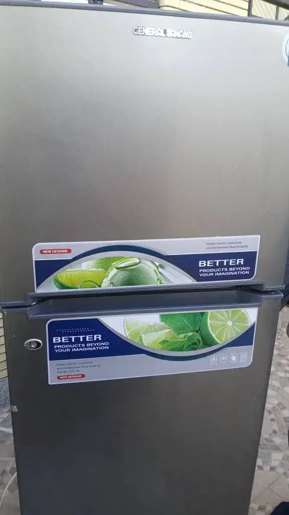 فروش یخچال فریزر جنرال سهند ۱۸فوت|یخچال و فریزر|سیرجان, |دیوار