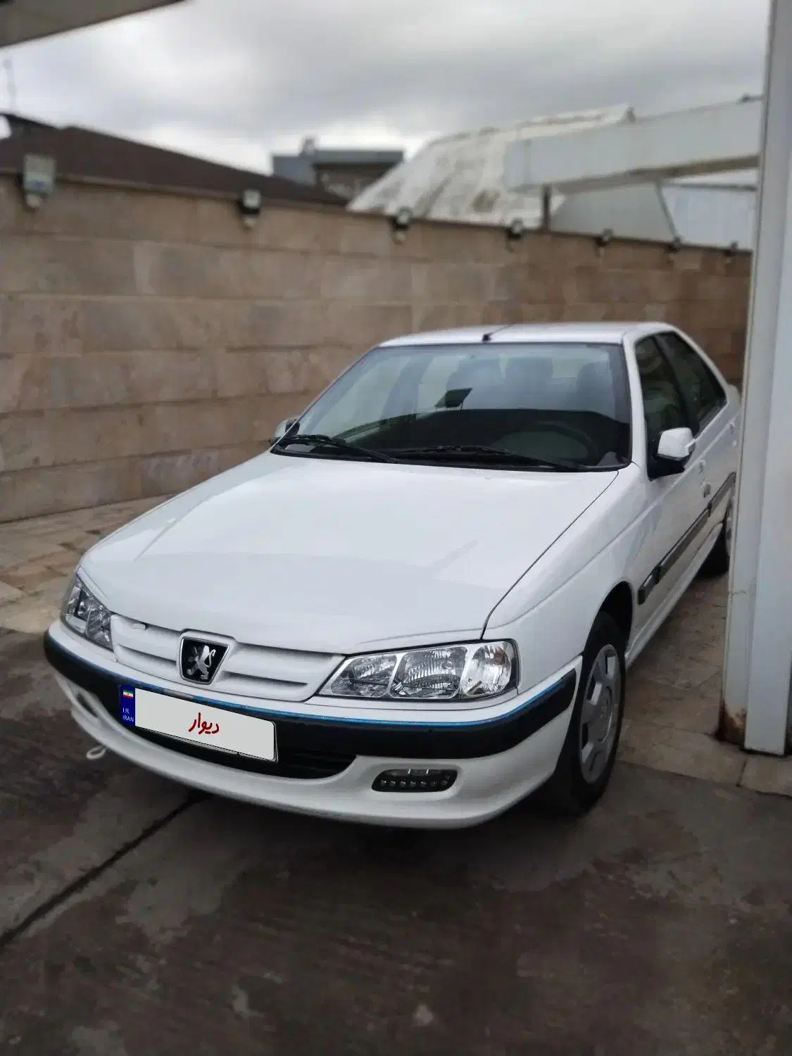 پژو پارس 1402 موتور جدید|خودرو سواری و وانت|رشت, کوی طالقانی|دیوار