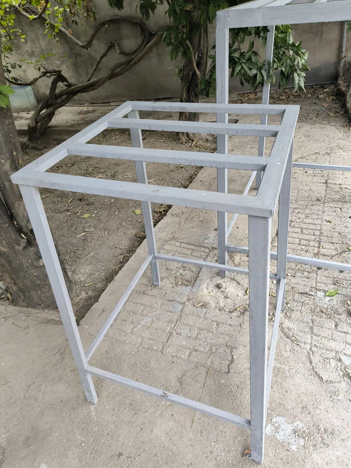 چهار پایه|صندلی و نیمکت|گرگان, |دیوار