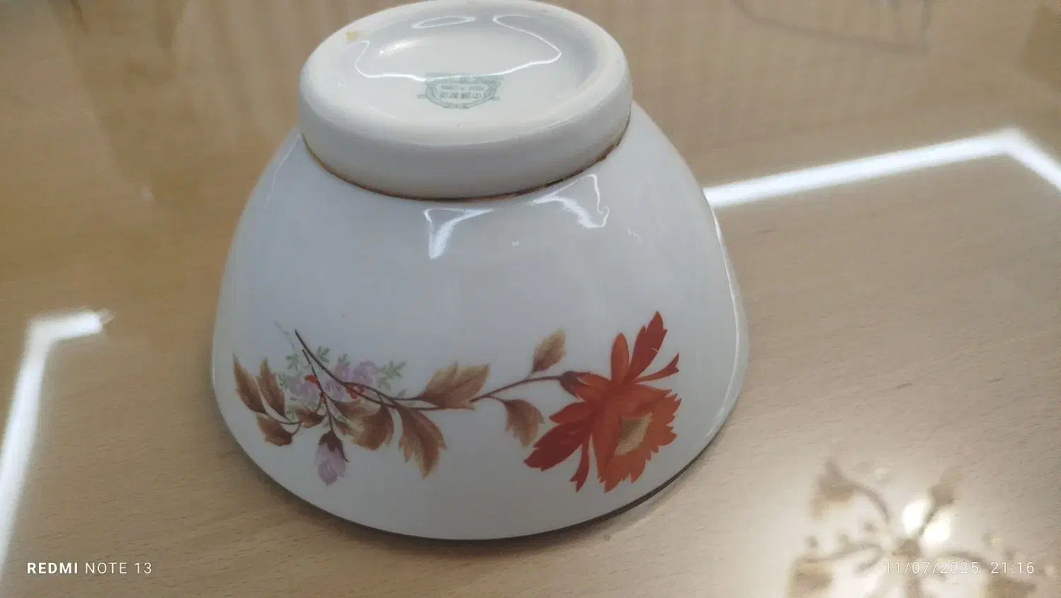 کاسه گل حنایی نو با قدمت بیش از پنجاه سال|کلکسیون اشیاء عتیقه|صدرا-فارس, فاز ۱|دیوار