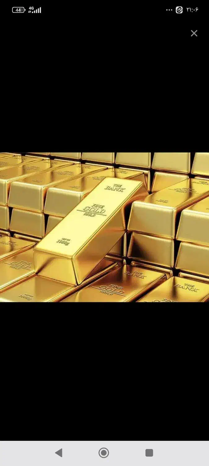 گوشواره گم شده|جواهرات|نیشابور, ماروسک|دیوار