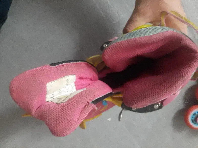 اسکیت سایز ۳۷|دوچرخه، اسکیت، اسکوتر|شهر ری, تقی آباد|دیوار