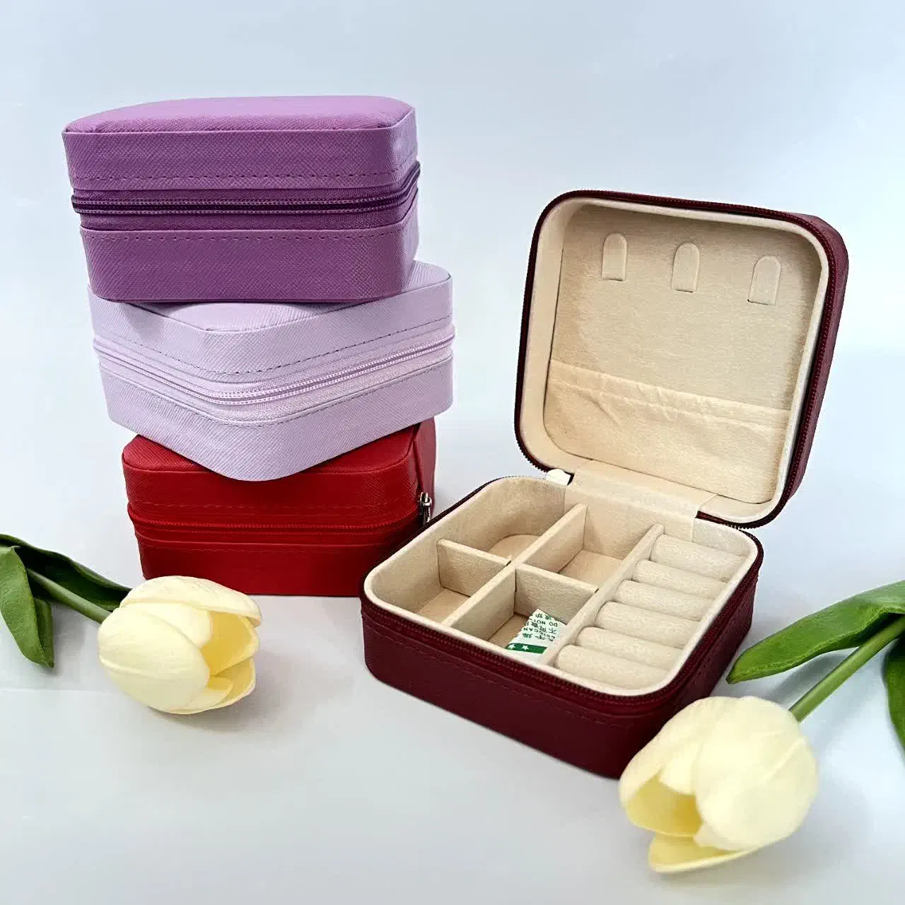 کیف جواهری|کیف، کفش، کمربند|قم, باسکول|دیوار