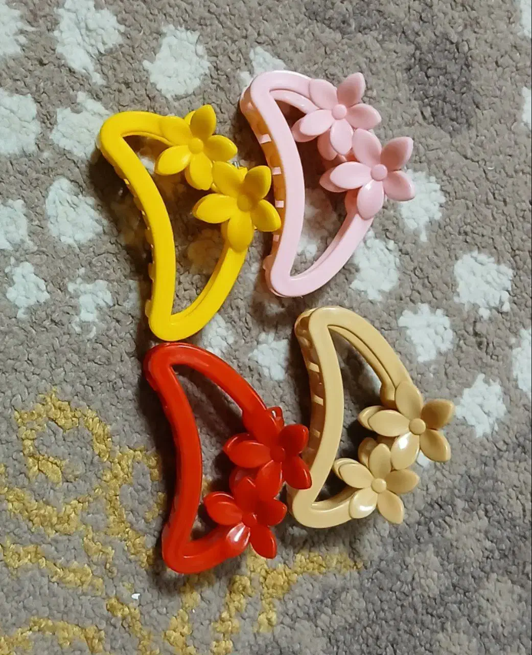 اکسسوری مو|زیورآلات و اکسسوری|میانه, |دیوار