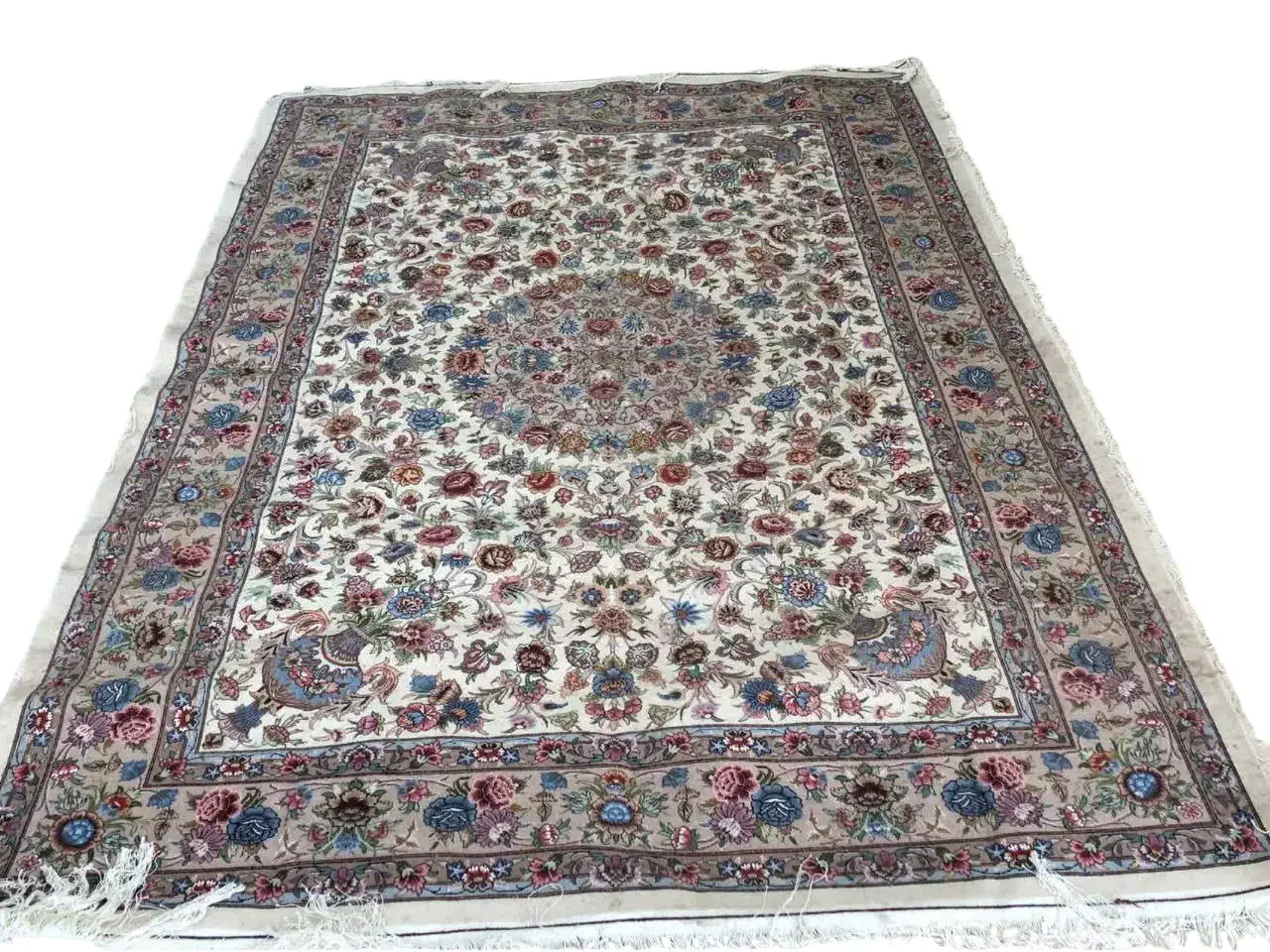 فرش دستباف ۹ متری طرح لچک گلدانی|فرش|تهران, الهیه|دیوار