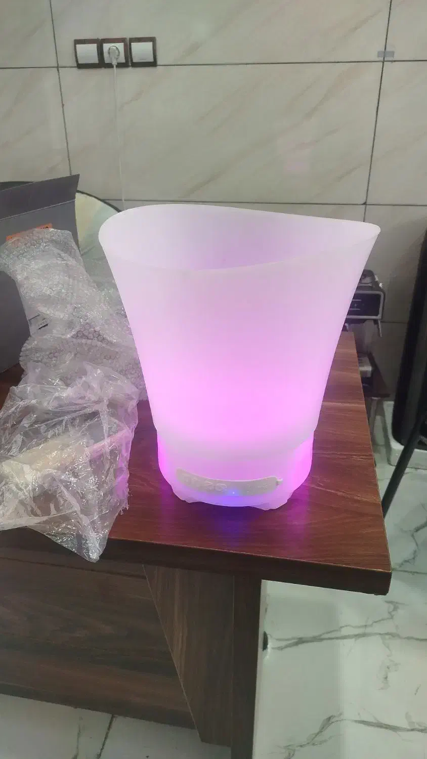 جای نوشیدنی اسپیکر دار|ظروف نگهدارنده، پلاستیکی، یکبارمصرف|بندر گناوه, |دیوار