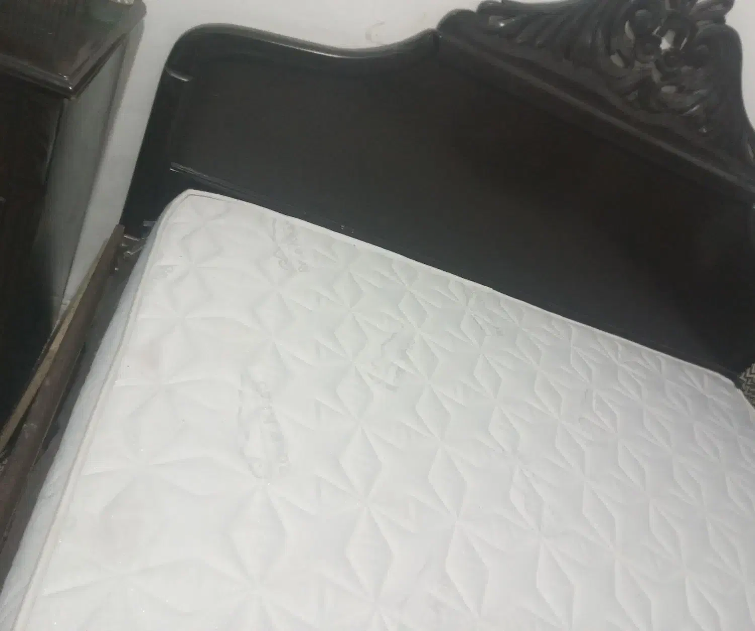 تختخواب دست دوم|تخت و سرویس خواب|یزد, |دیوار