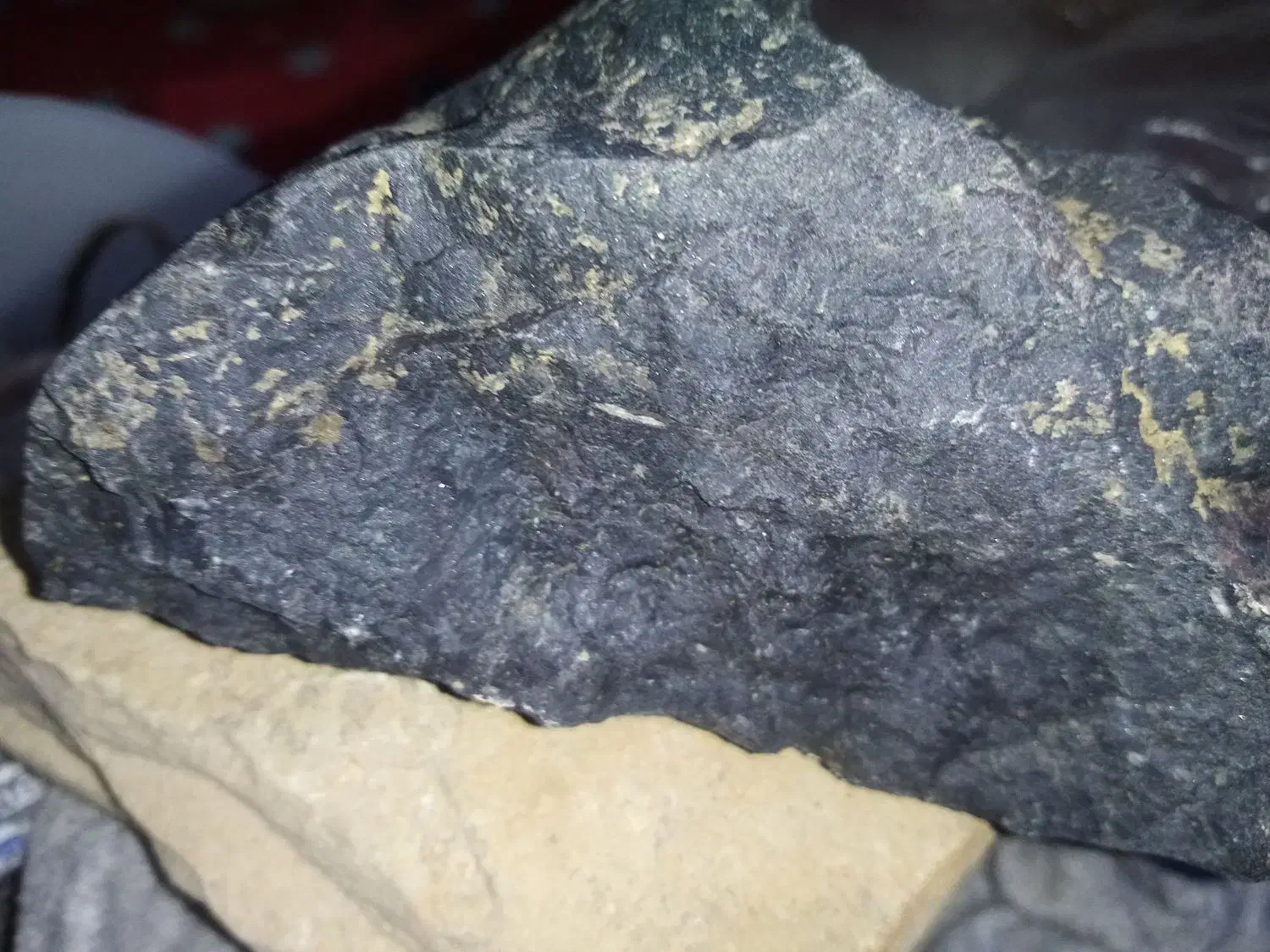 شهاب سنگ بدون مجوز|کلکسیون اشیاء عتیقه|ارومیه, |دیوار