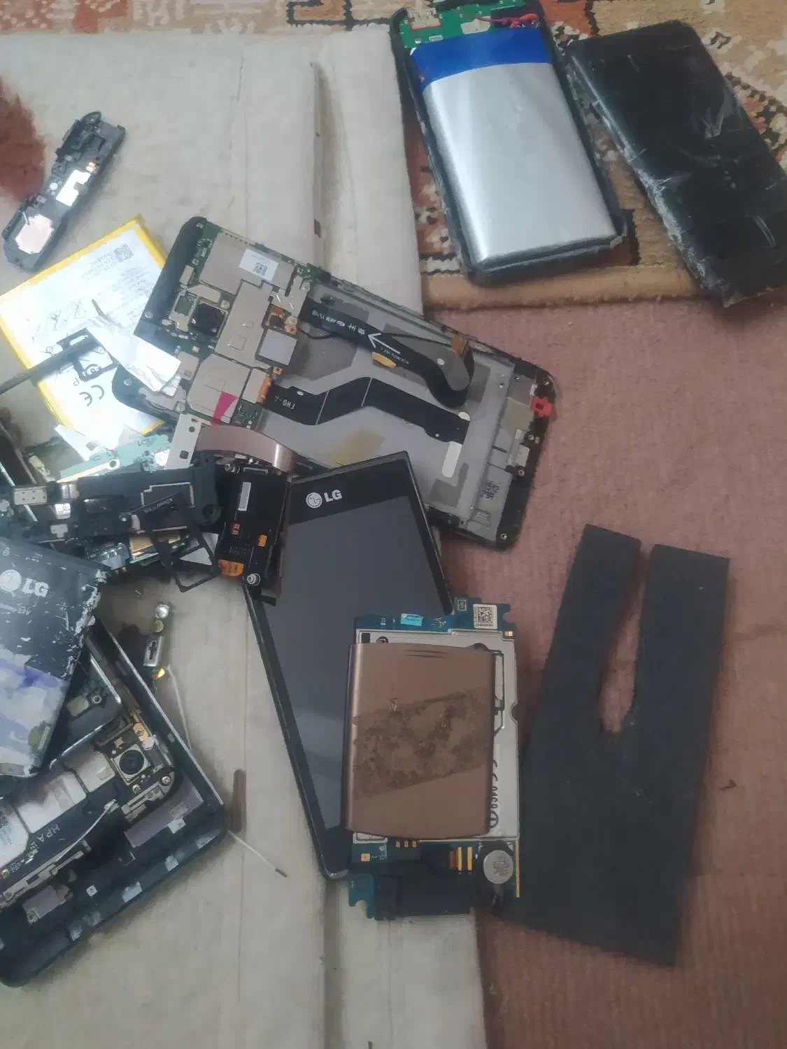 تعدادی گوشی|موبایل|اصفهان, الهیه|دیوار