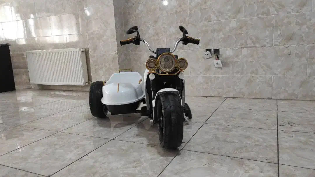 ماشین شاژی تعدای دو نفره  زیبا|اسباب‌بازی بچه|کرج, استاندارد|دیوار