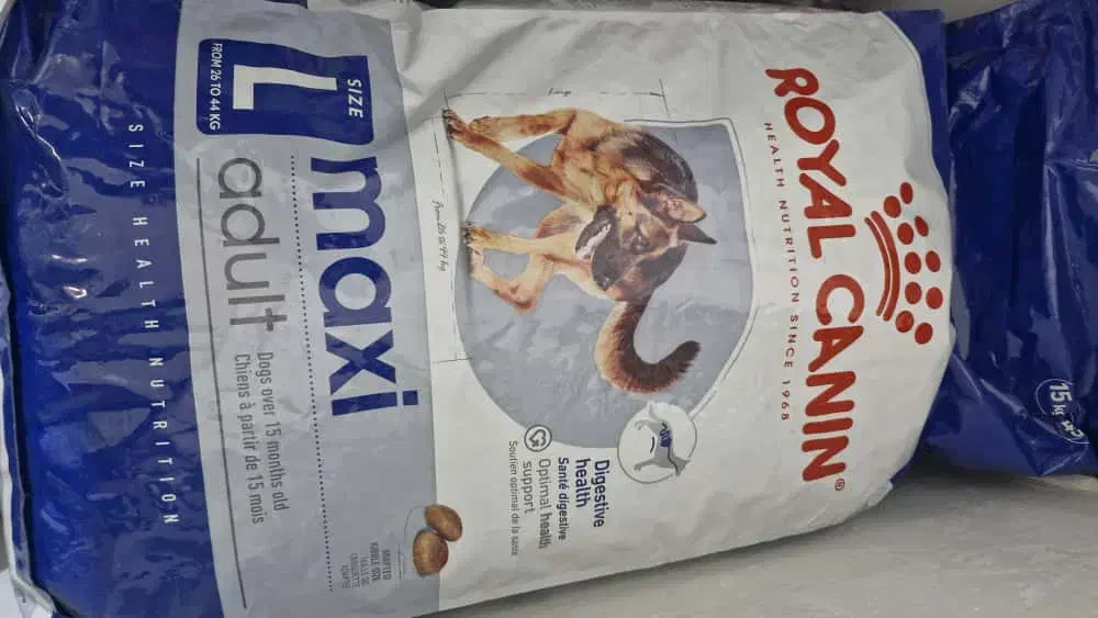 فروش ویژه غذای خشک سگ و گربه رویال|لوازم جانبی حیوانات|تهران, هوانیروز|دیوار