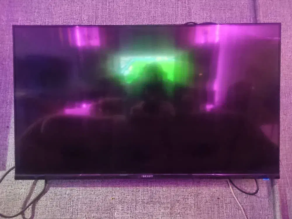 تلویزیون وینسنت ۴۳ اینچ|تلویزیون و پروژکتور|یزد, |دیوار