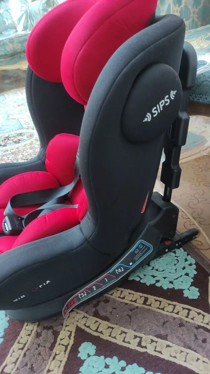 صندلی ماشین کودک|تخت و صندلی بچه|یزد, |دیوار