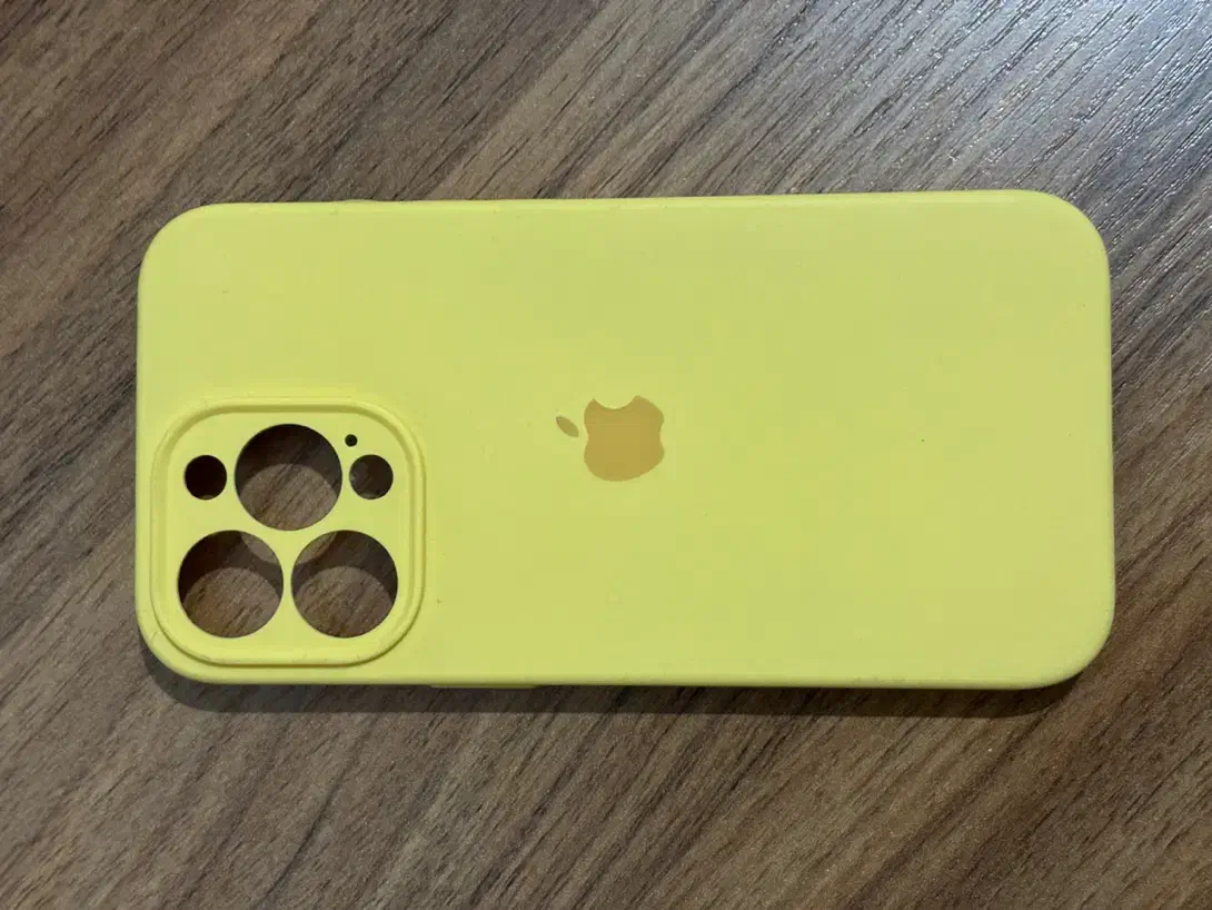 4 عدد قاب گوشی 13pro|لوازم جانبی موبایل و تبلت|لاهیجان, انقلاب|دیوار