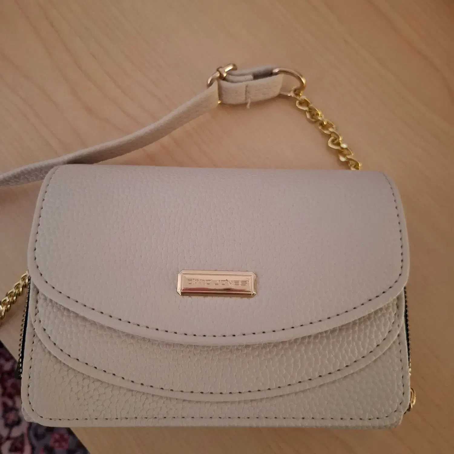 کیف پاسپورتی نو|کیف، کفش، کمربند|میانه, |دیوار