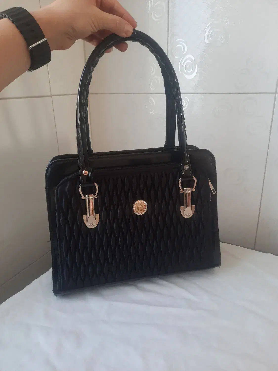 کیف نونو|کیف، کفش، کمربند|زنجان, |دیوار