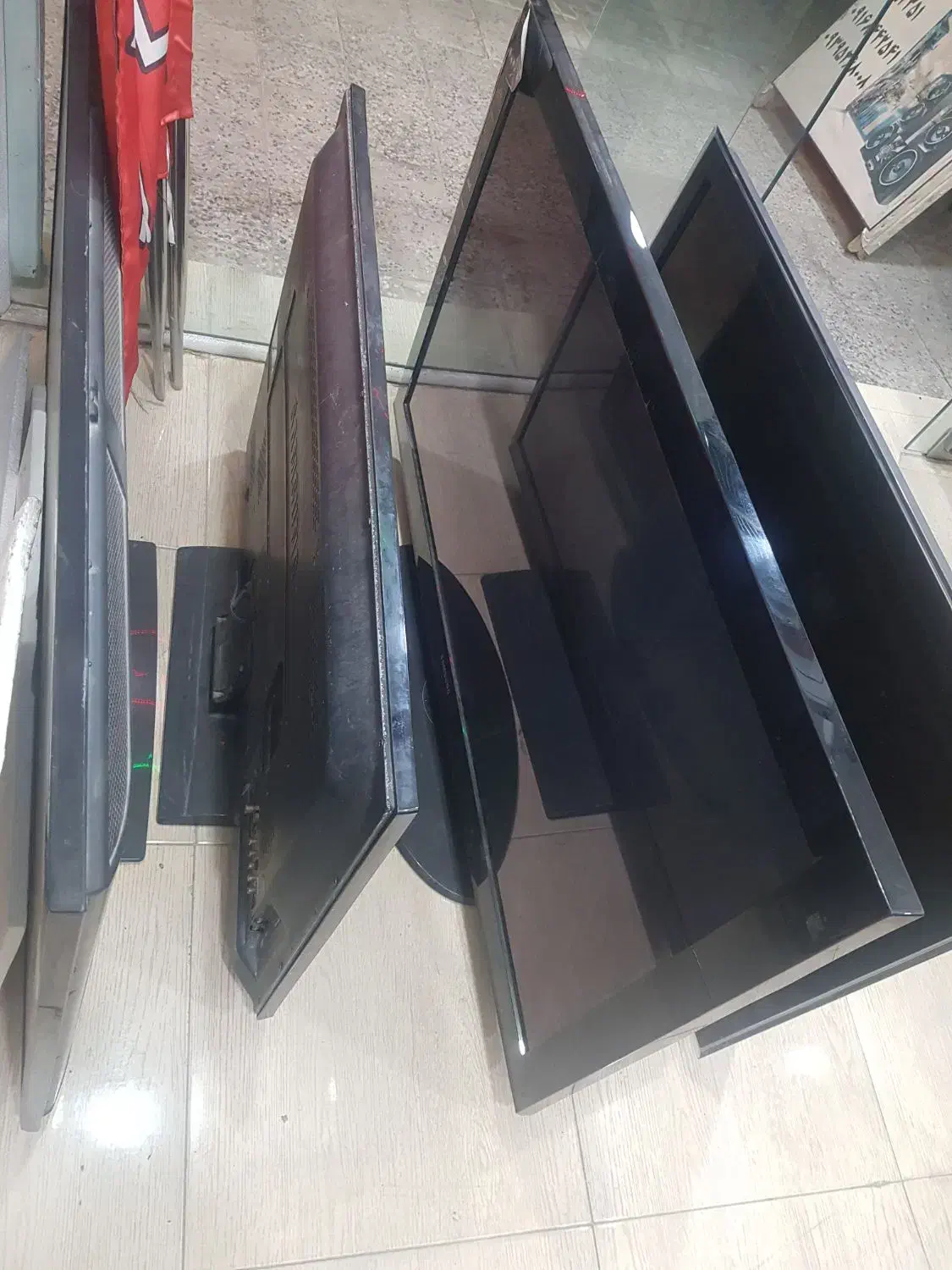 تلویزیون استوک|تلویزیون و پروژکتور|دزفول, |دیوار