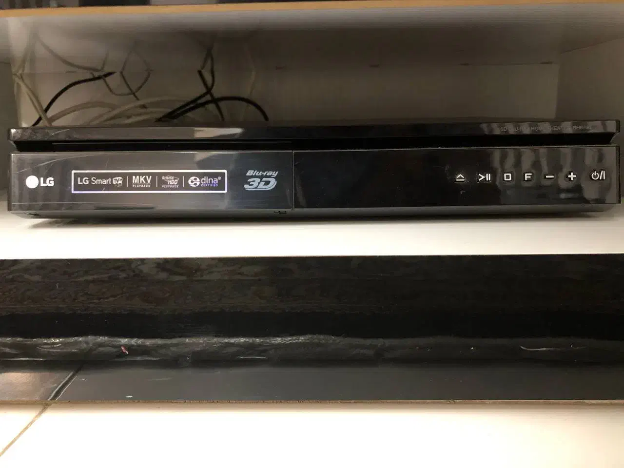 سینمای خانگی ال جی|سیستم صوتی خانگی|اندیشه, اندیشه فاز ۱|دیوار