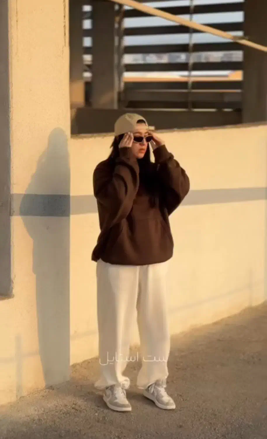 لباس|لباس|دهدشت, |دیوار