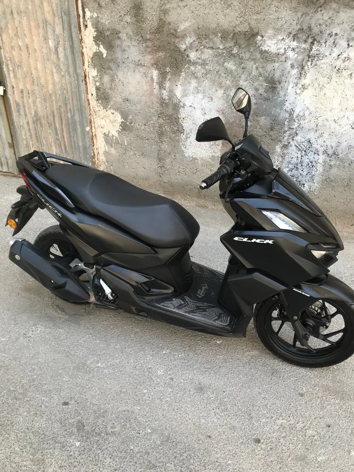 کلیک واریو تی وی اس هوندا ایروکس بی کلاج|موتورسیکلت|اصفهان, شیخ اشراق|دیوار