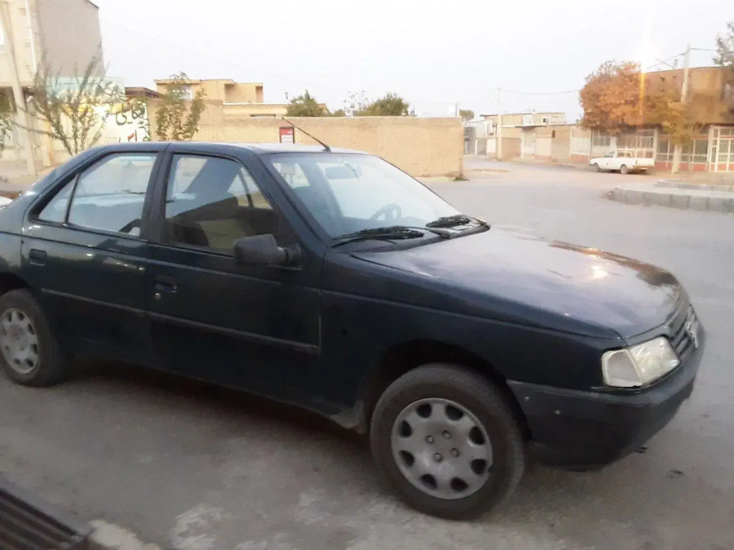 ماشین اردی مدل۸۳|خودرو سواری و وانت|بن, |دیوار