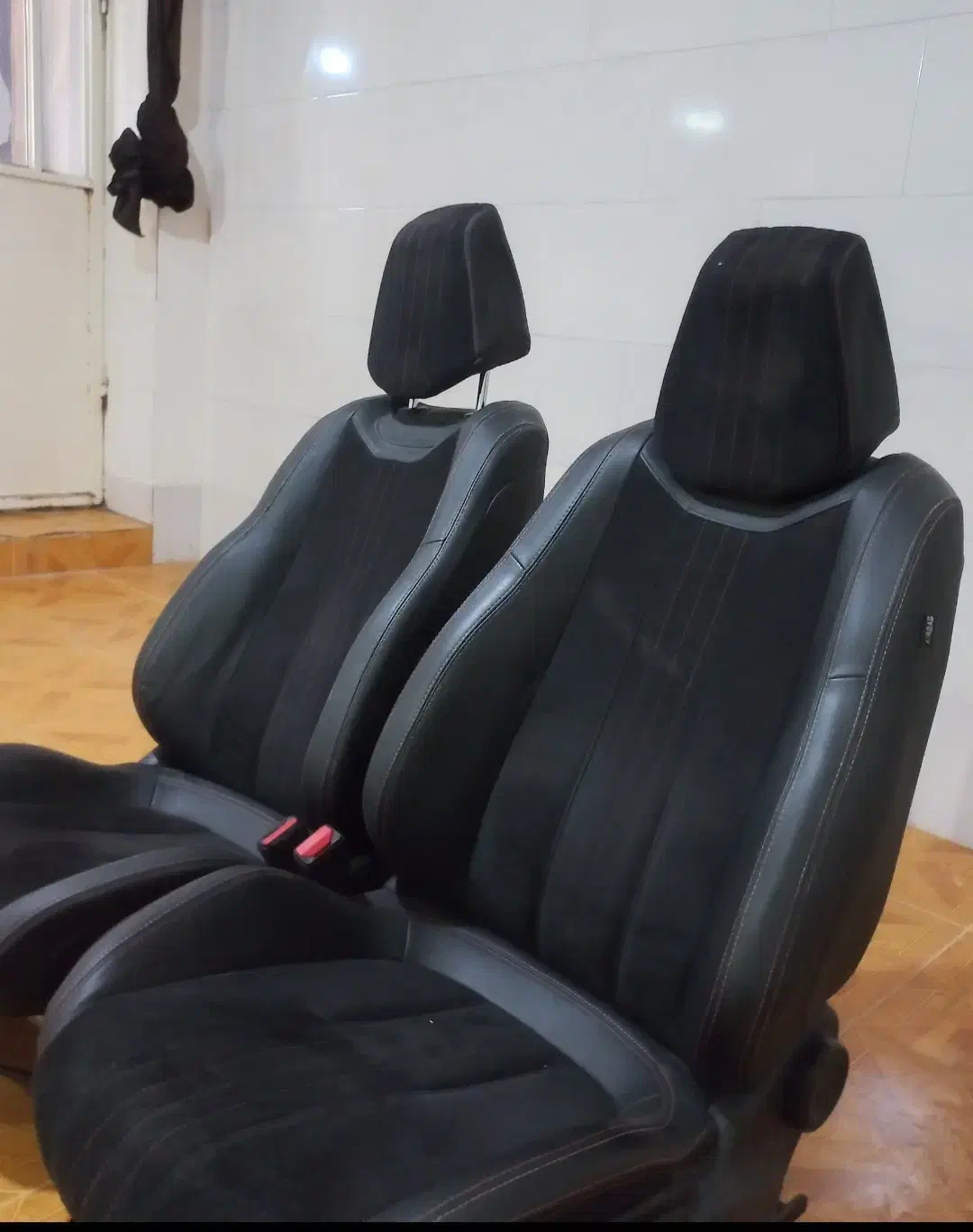 صندلی خلبانی|قطعات یدکی و لوازم جانبی|یاسوج, |دیوار