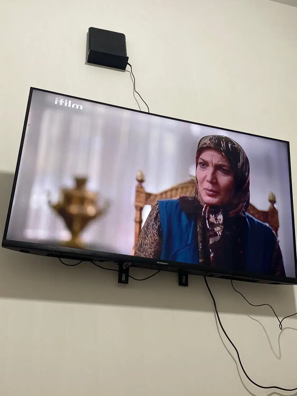 تلوزیون ۴۲ اینچ|تلویزیون و پروژکتور|گنبد کاووس, |دیوار