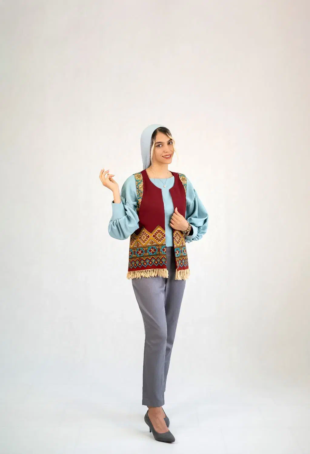 آموزشگاه طراحی لباس و دوخت نوگرایان خلاق|خدمات آموزشی|اصفهان, جلفا|دیوار