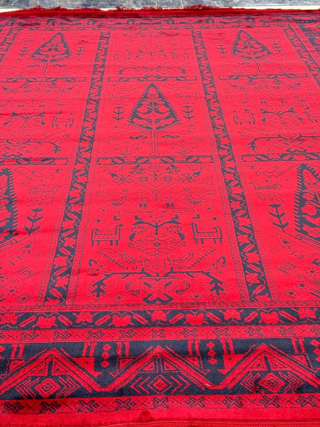 طرح متفاوت، رنگ دل‌نشین، قیمت مناسب|فرش|گرگان, |دیوار